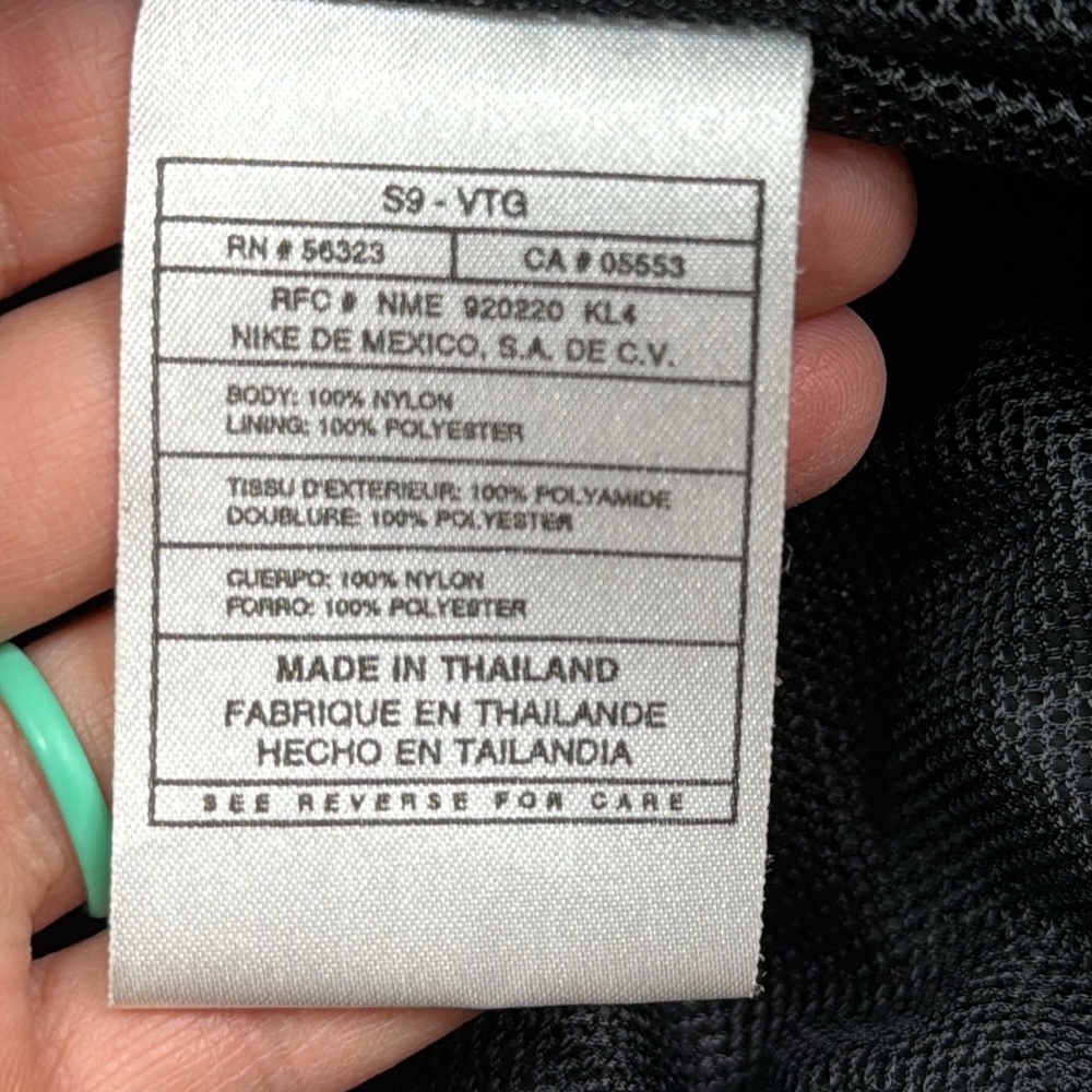 Vintage Nike Black Full Zip Nylon Windbreaker Jacket Size Medium - Picture 7 of 11